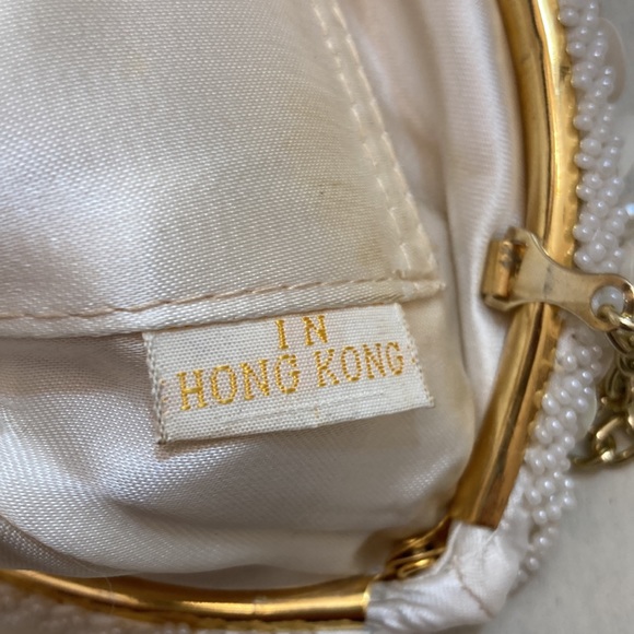 Vintage sequined beaded bag made in Hong Kong - Picture 6 of 9